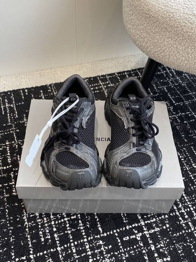 代购级 纯原版本balenciaga Stapler 24Ss 巴黎世家十四代又名订书机款！ 24Ss春夏系列 官方同步 在延续 Balenciaga Runn